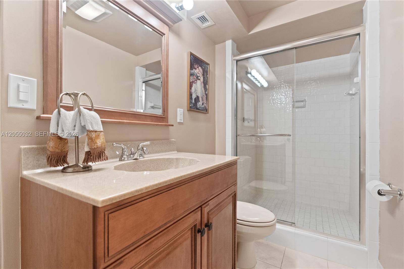 1600 S Ocean Drive 18b Property Photo 25