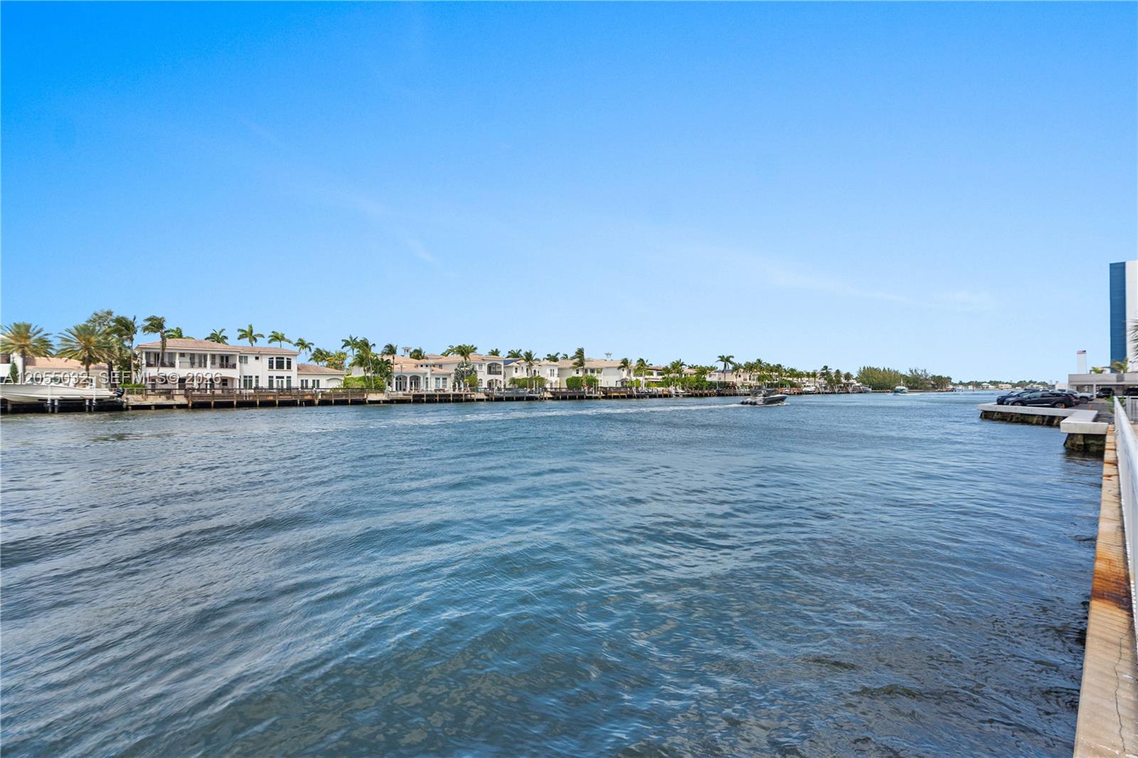 1600 S Ocean Drive 18b Property Photo 46