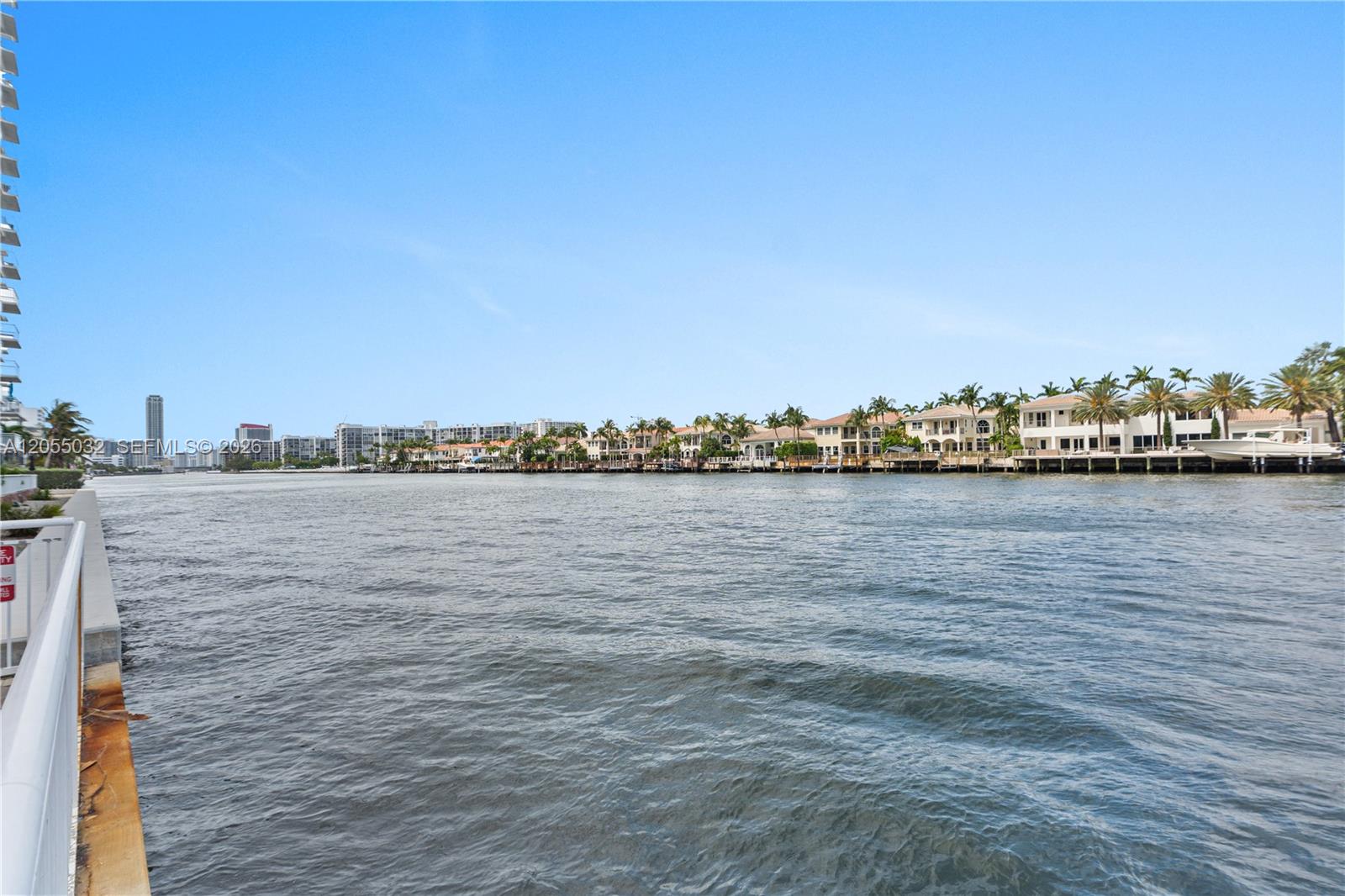 1600 S Ocean Drive 18b Property Photo 47