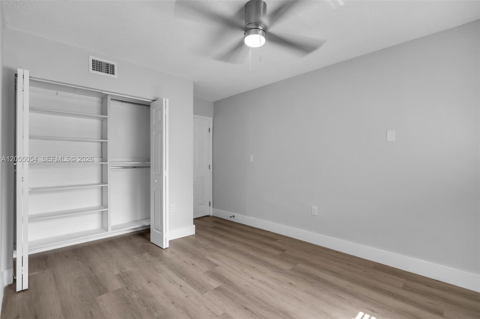 560 Ne 63rd Street Property Photo 15