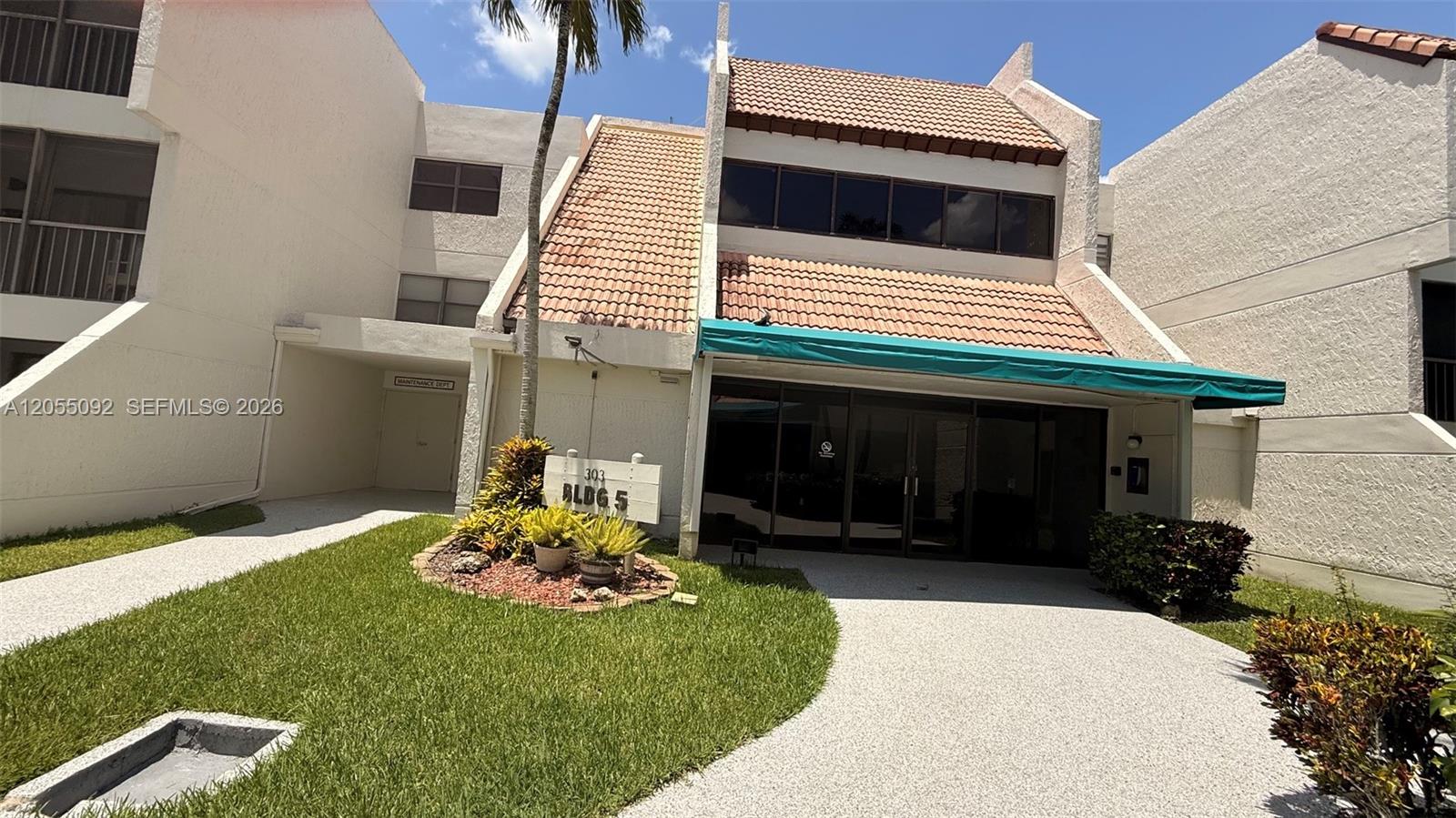 303 Racquet Club Road 206 Property Photo 1