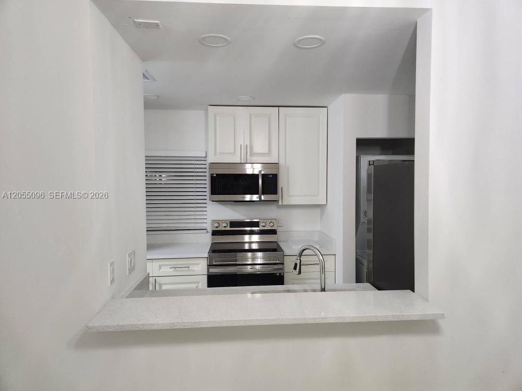 11643 Nw 11th Street Property Photo 1