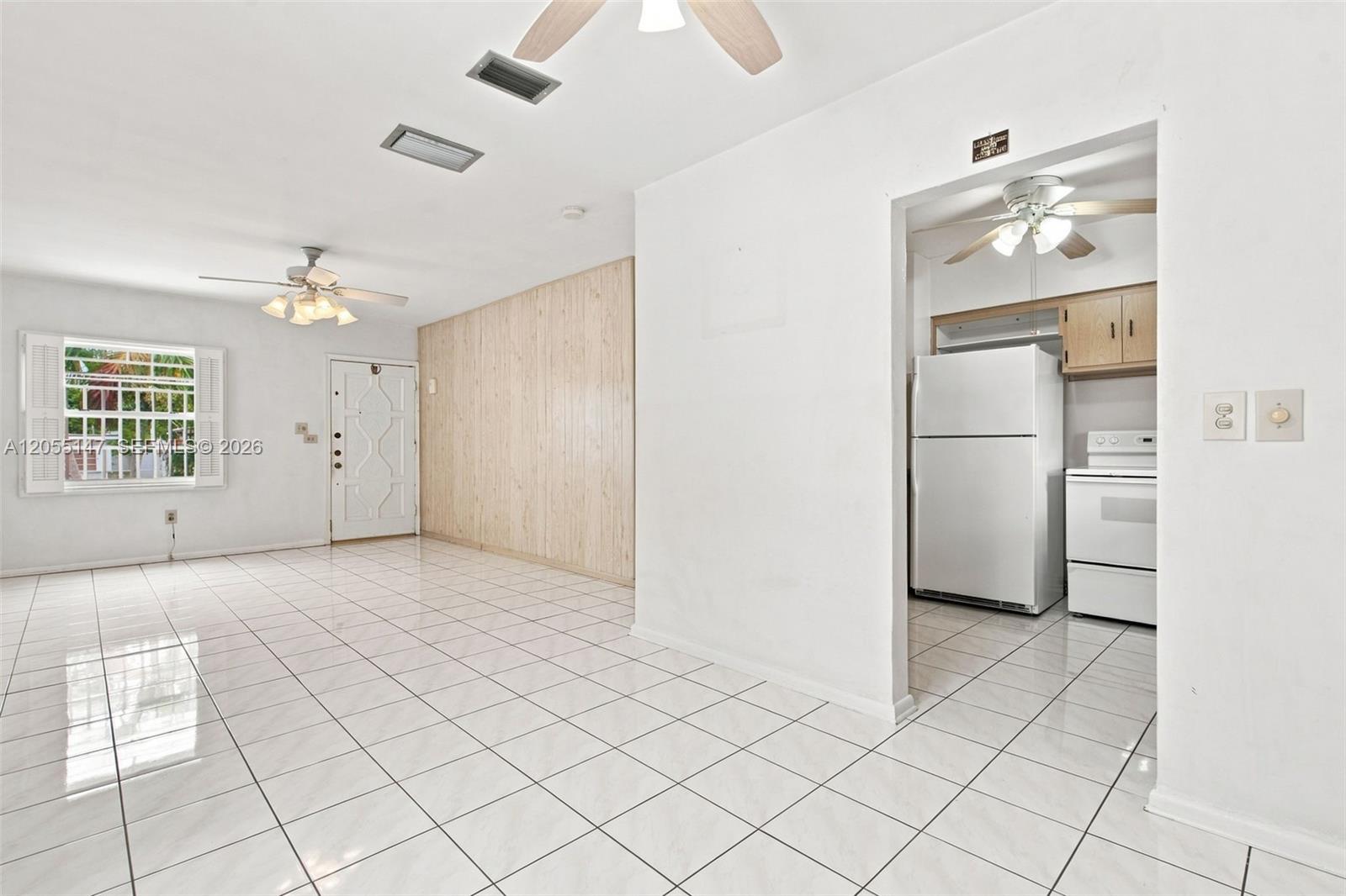 636 E 48th Street Property Photo 9