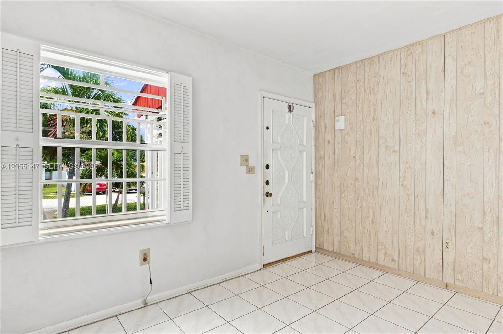 636 E 48th Street Property Photo 10