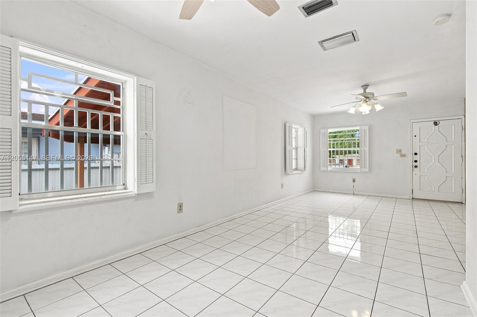 636 E 48th Street Property Photo 13