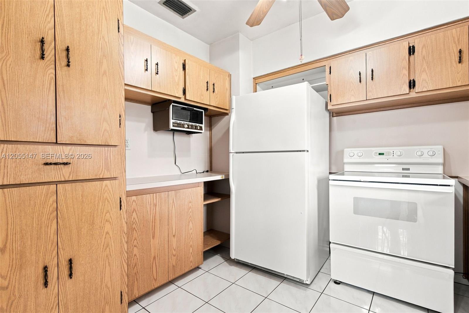 636 E 48th Street Property Photo 14