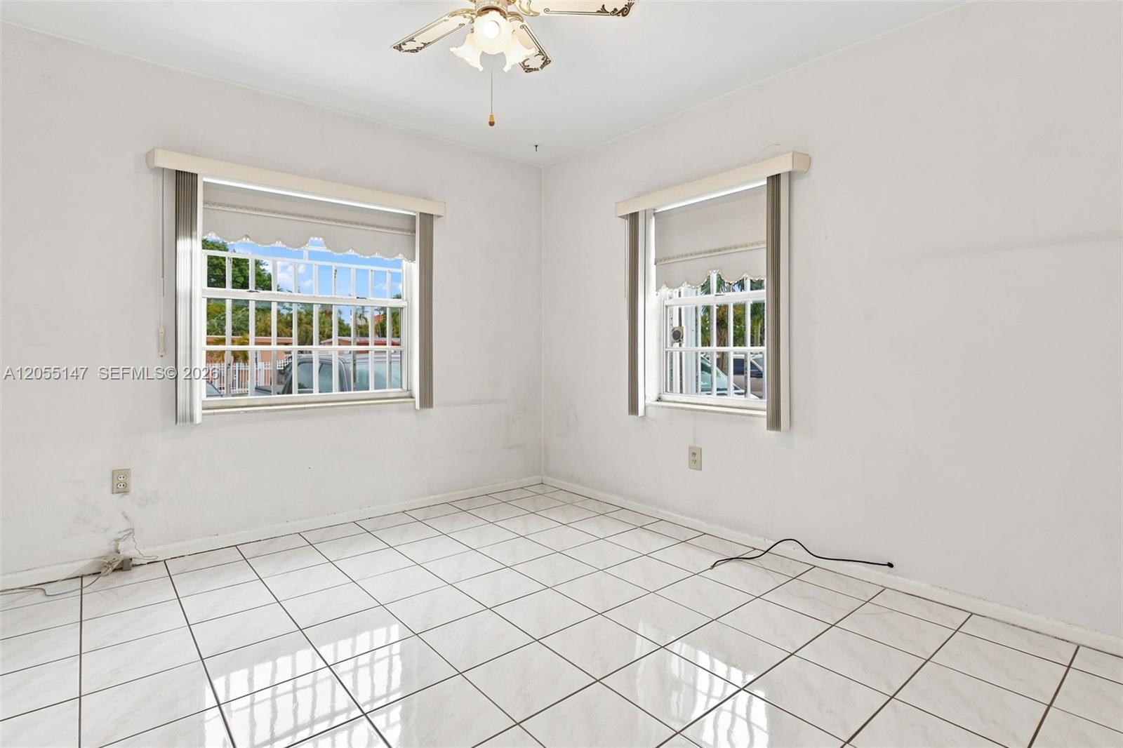 636 E 48th Street Property Photo 18