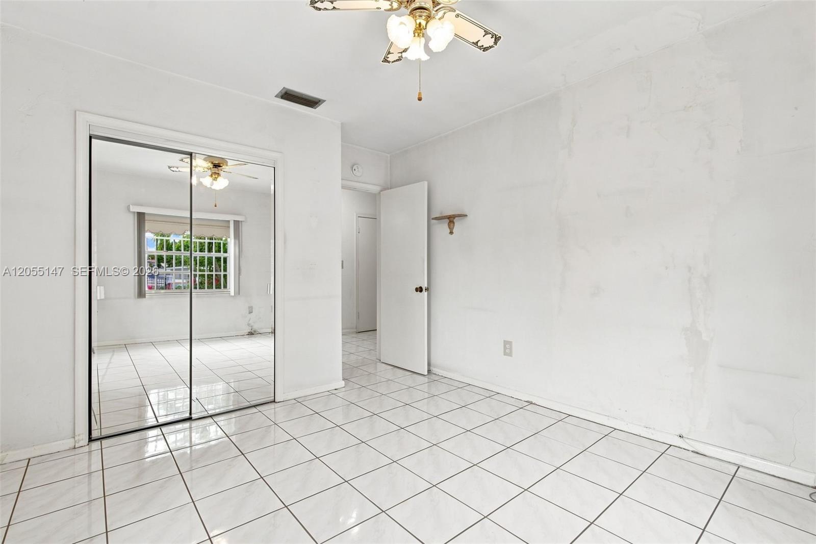 636 E 48th Street Property Photo 19