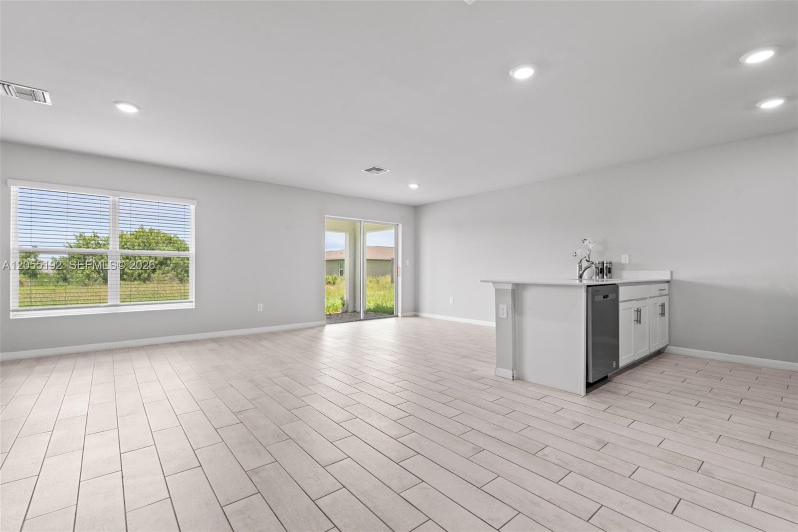 7020 Ramrod Circle Property Photo 4