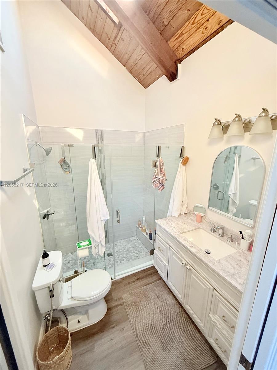 A12055217 Property Photo 14