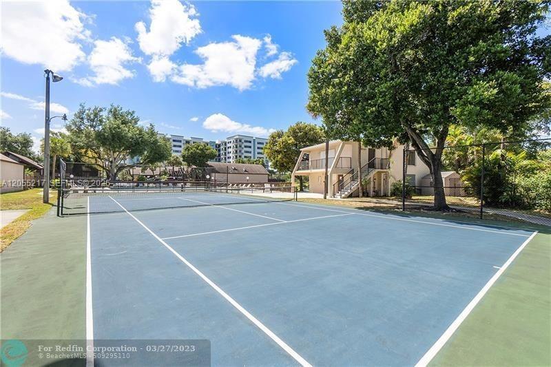 A12055217 Property Photo 19
