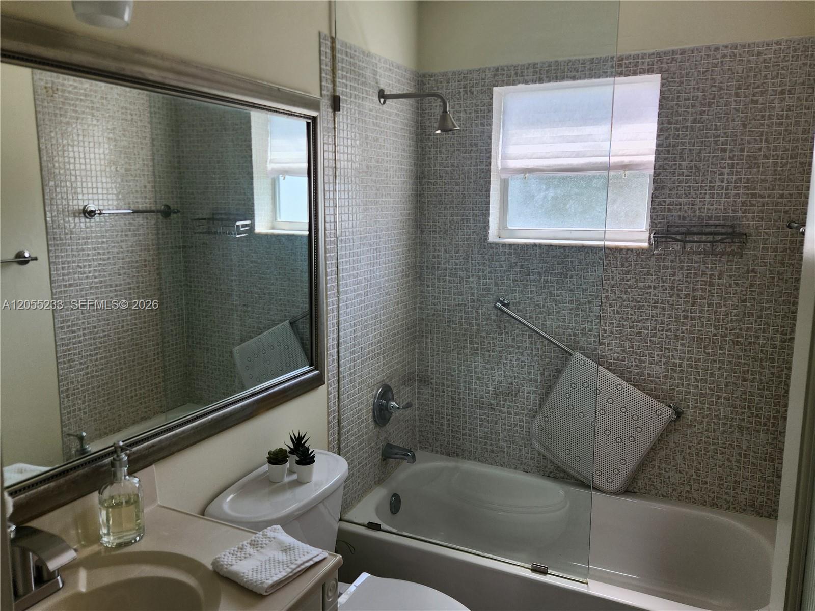 505 Normandy K 505 Property Photo 16