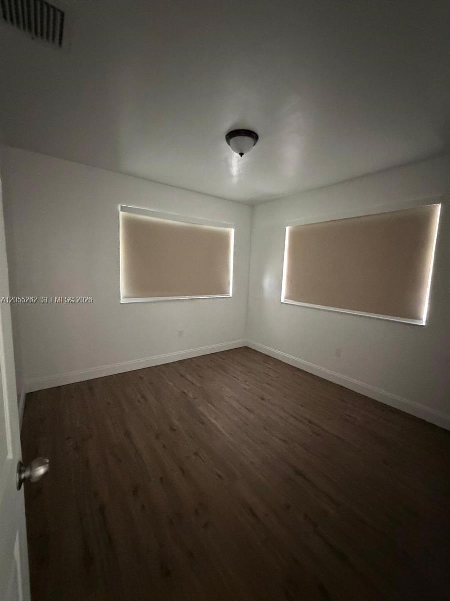 890 Nw 55th Street 1 Property Photo 16