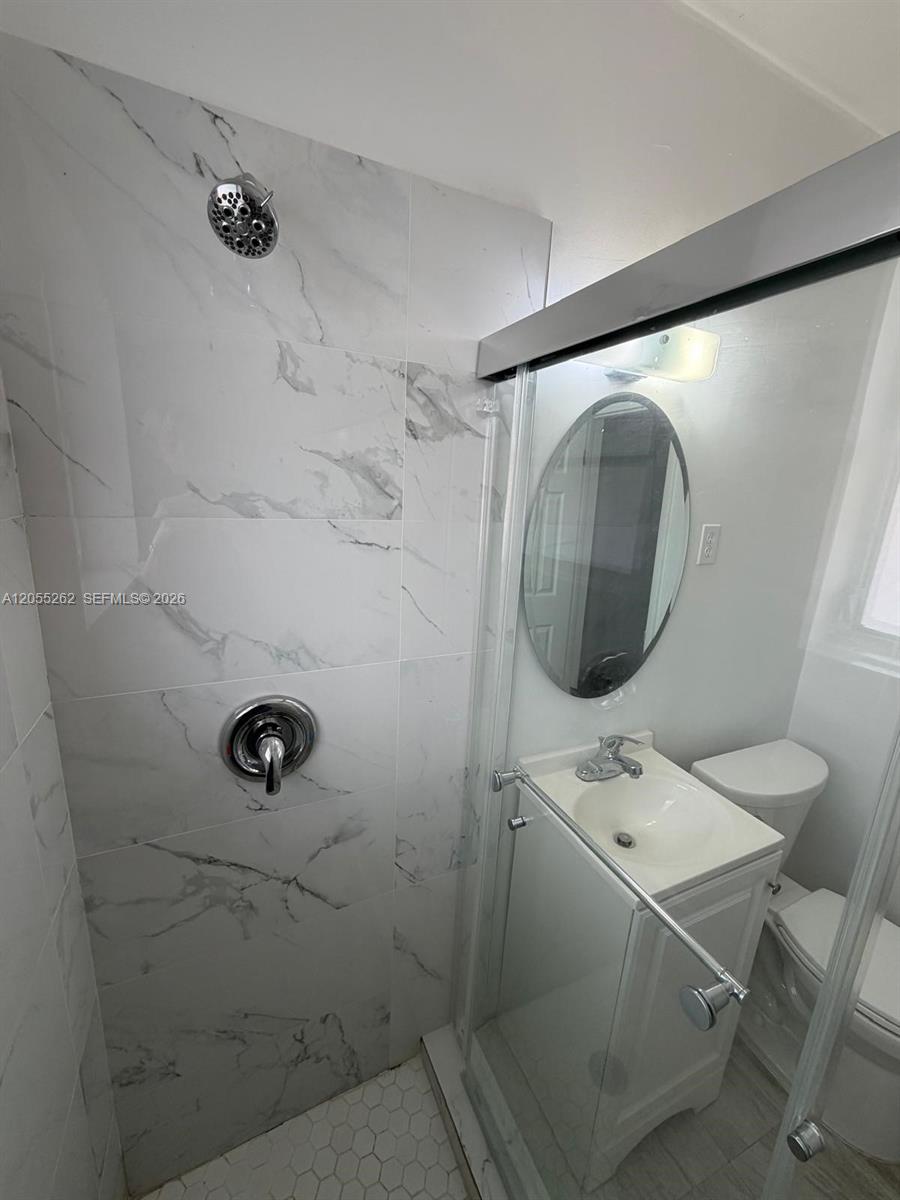 890 Nw 55th Street 1 Property Photo 17