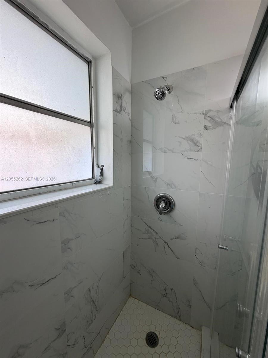 890 Nw 55th Street 1 Property Photo 19