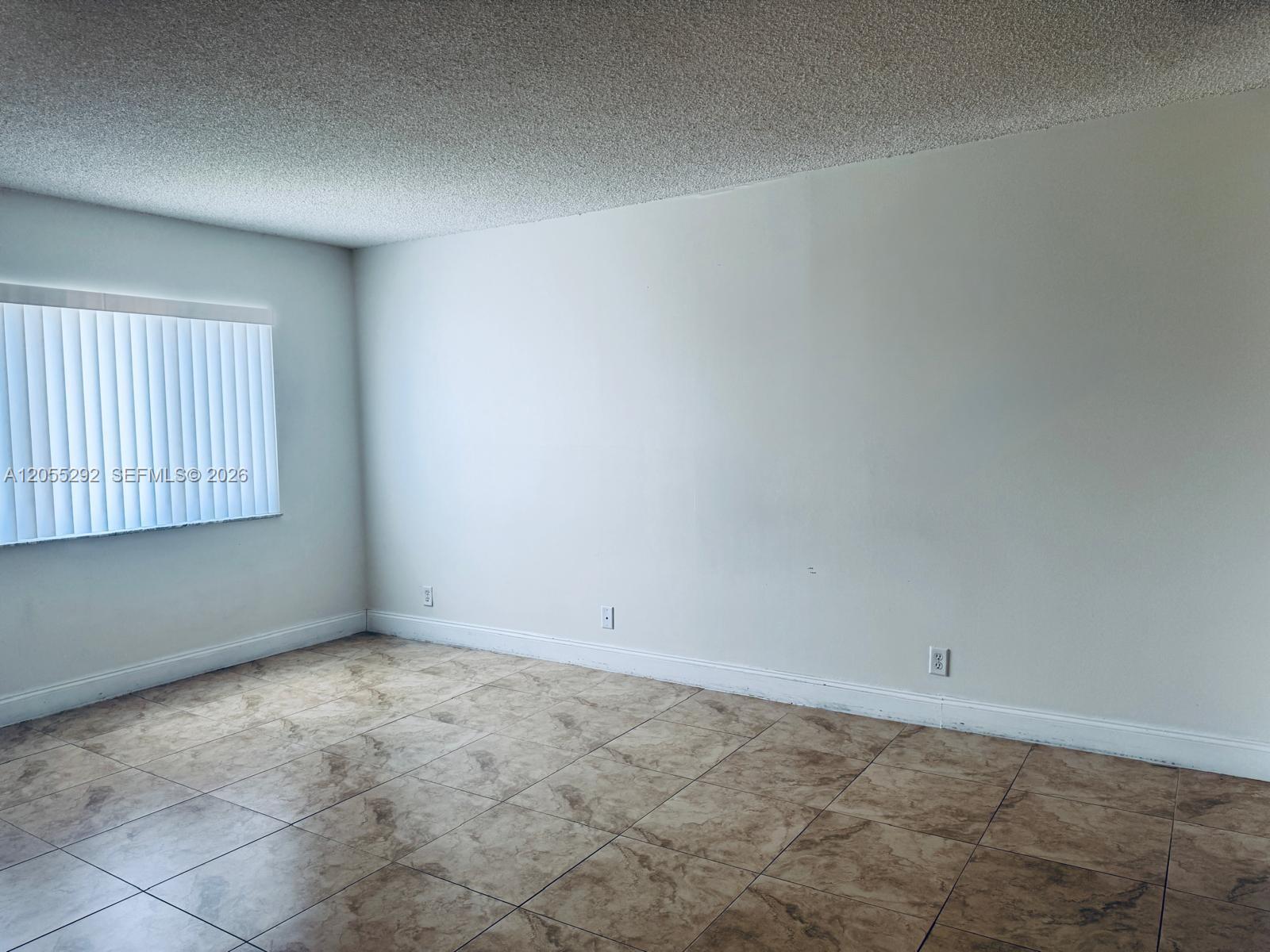 A12055292 Property Photo 10