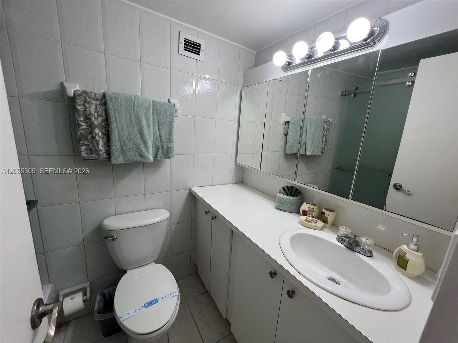 100 Lincoln Road 634 Property Photo 30