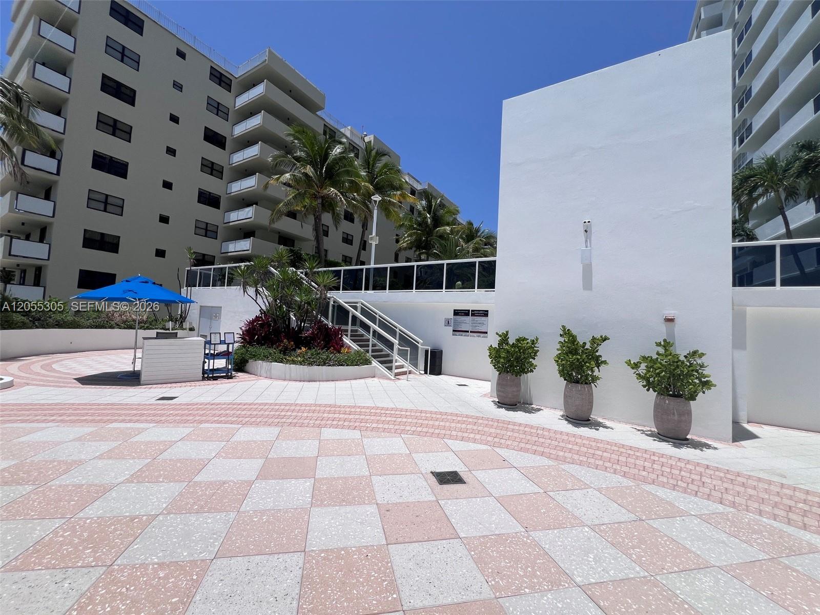 100 Lincoln Road 634 Property Photo 38