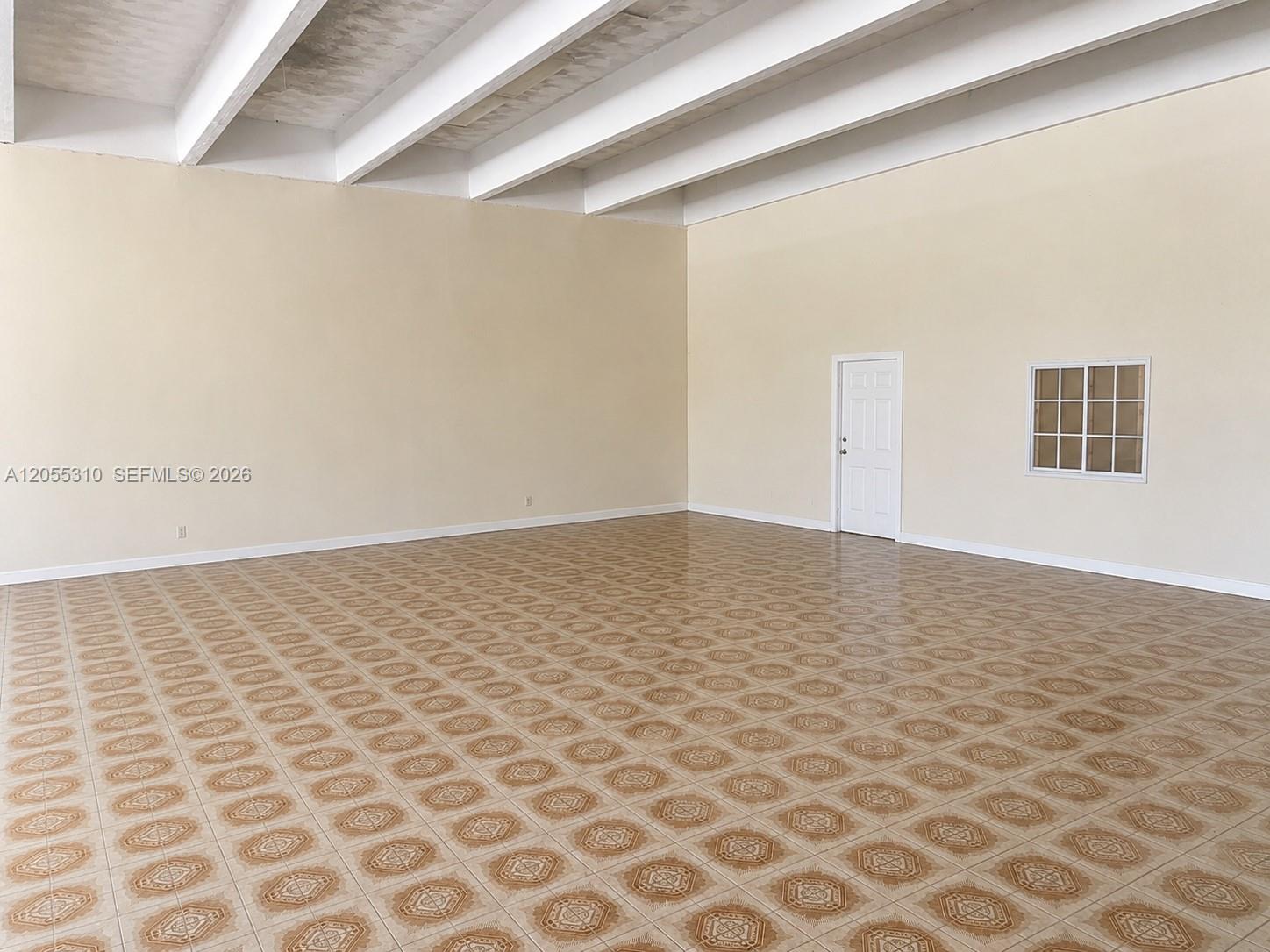 641 W Flagler Street Property Photo 9