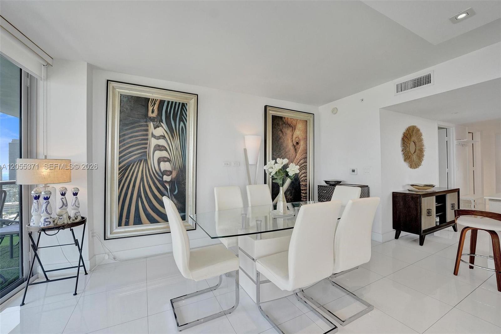 2600 E Hallandale Beach Boulevard T1902 Property Photo 8