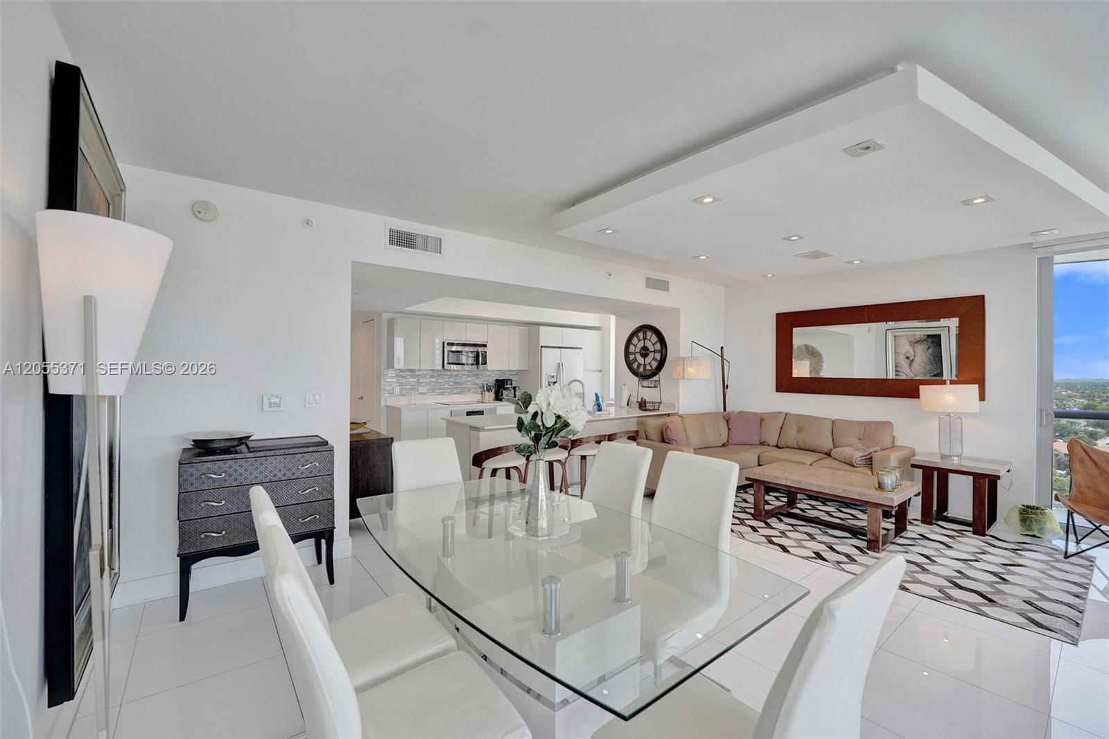 2600 E Hallandale Beach Boulevard T1902 Property Photo 10