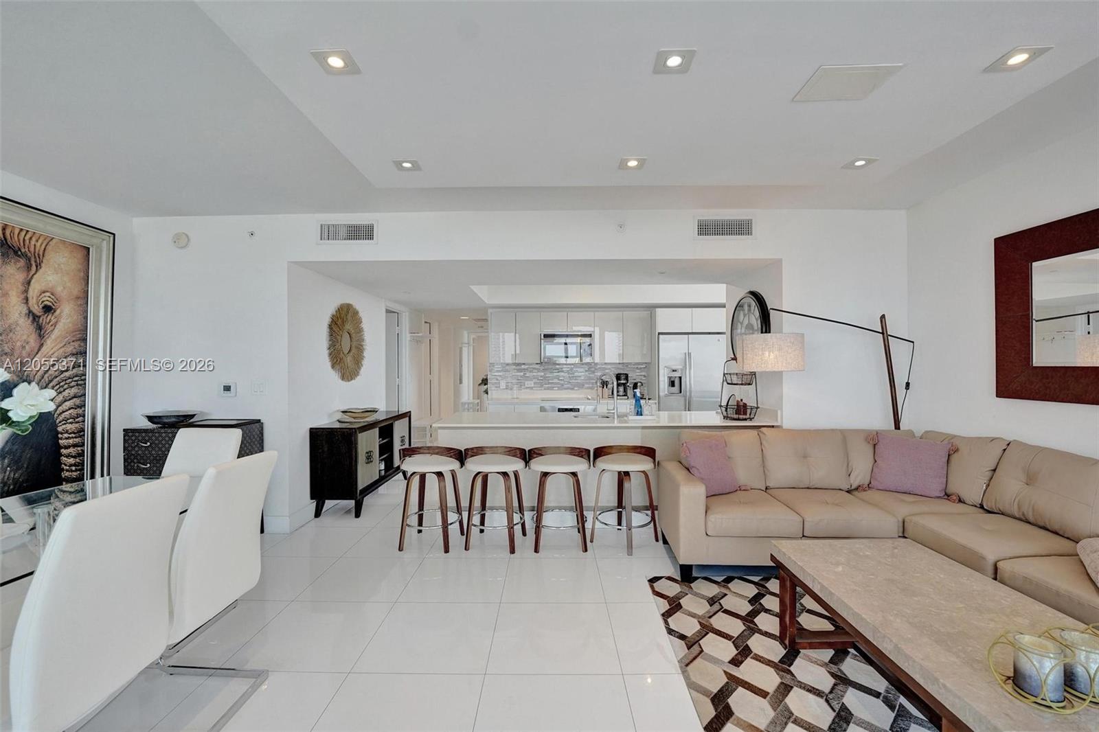 2600 E Hallandale Beach Boulevard T1902 Property Photo 11