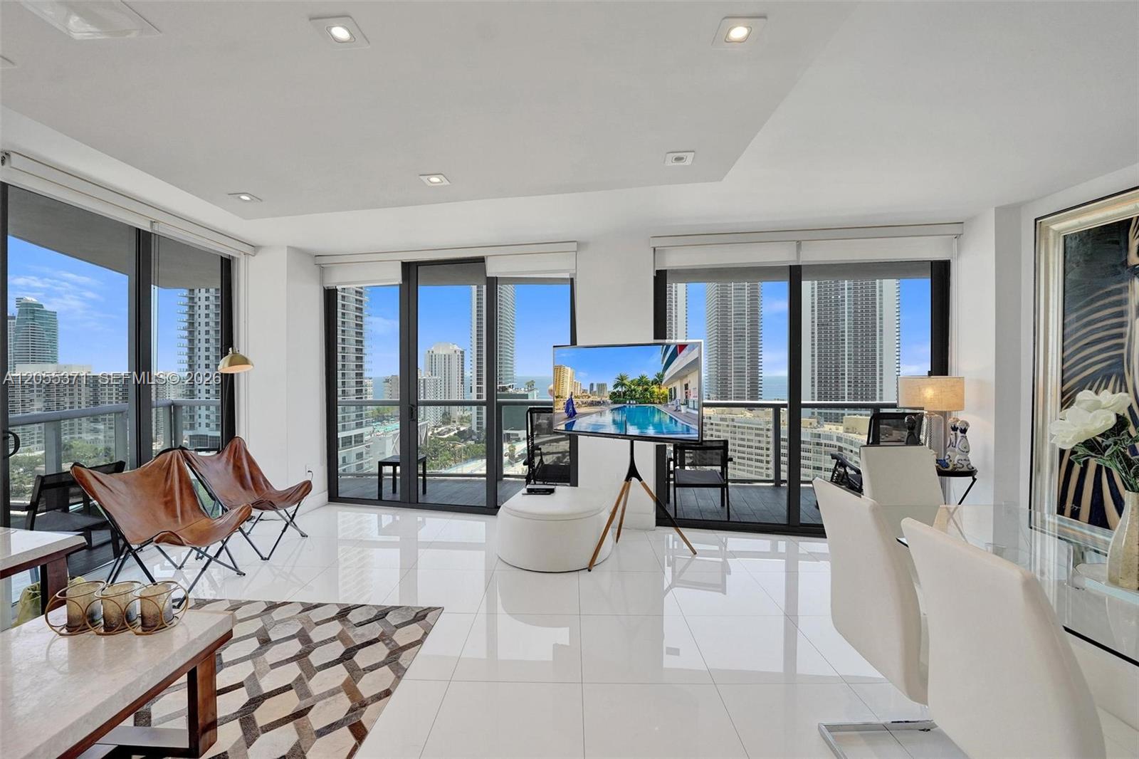 2600 E Hallandale Beach Boulevard T1902 Property Photo 15