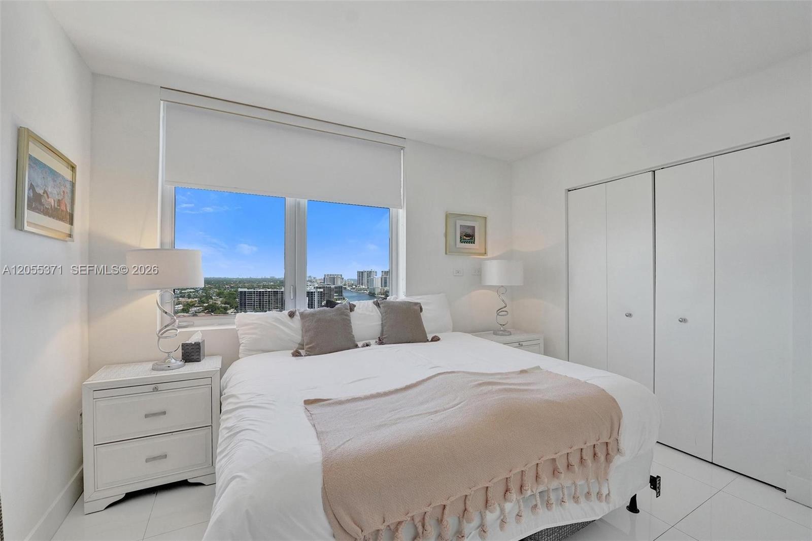 2600 E Hallandale Beach Boulevard T1902 Property Photo 21