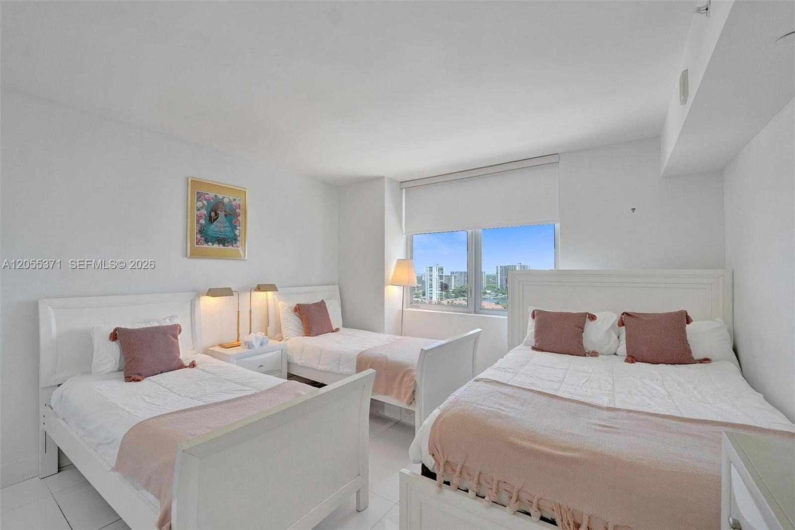 2600 E Hallandale Beach Boulevard T1902 Property Photo 27