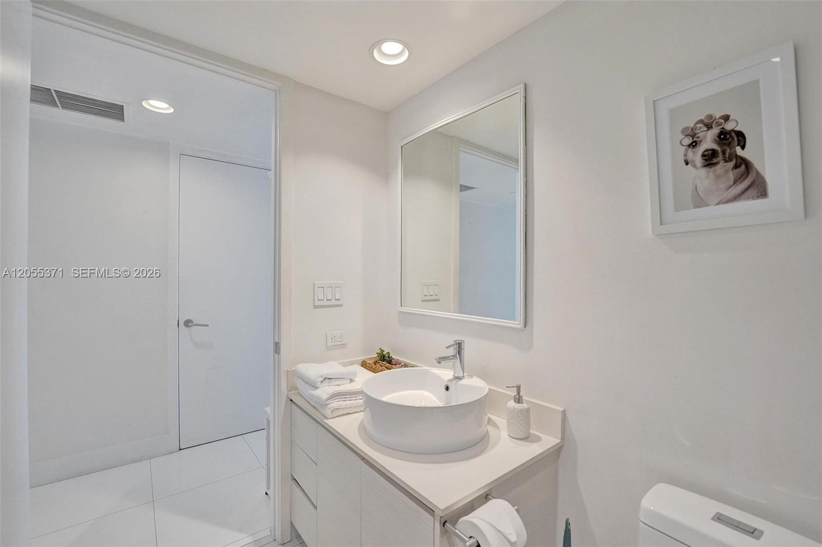 2600 E Hallandale Beach Boulevard T1902 Property Photo 44