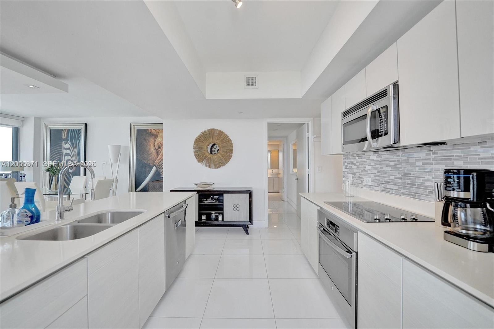 2600 E Hallandale Beach Boulevard T1902 Property Photo 49