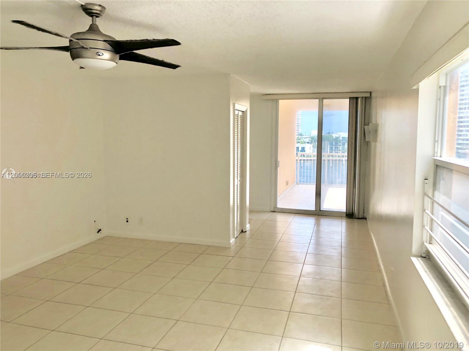 121 Golden Isles Drive 407 Property Photo 4