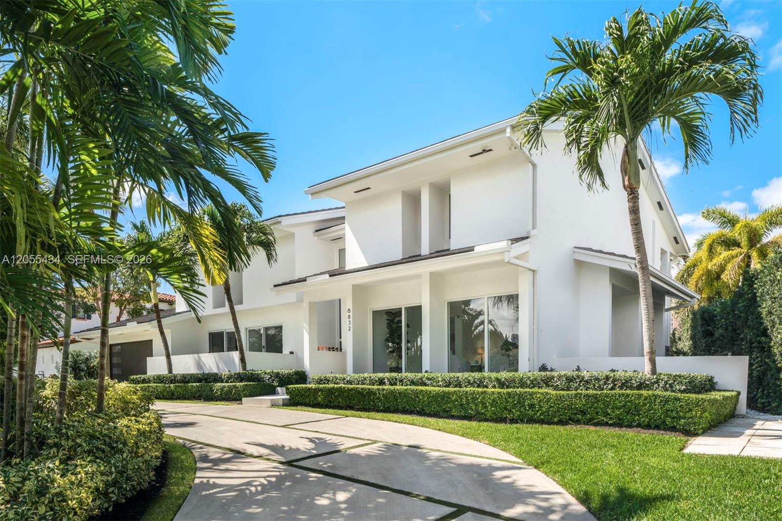 6832 Sunrise Court Property Photo 1
