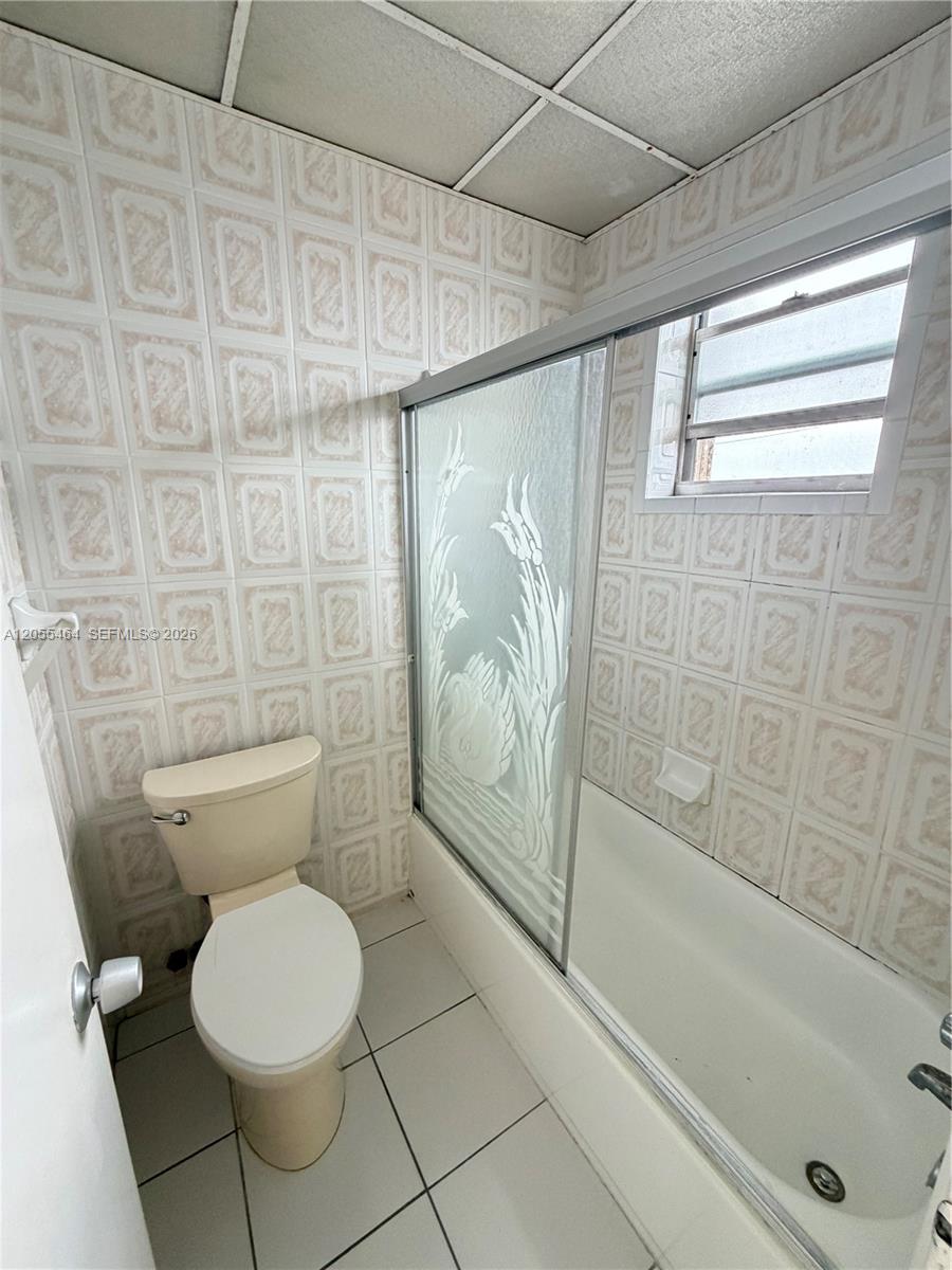 A12055464 Property Photo 6