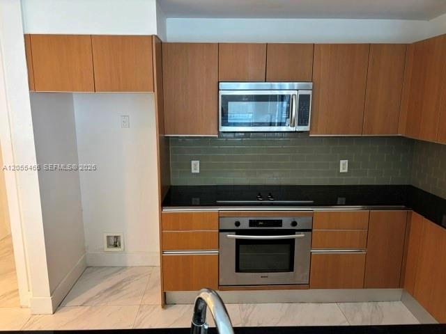 1050 Brickell Avenue 1520 Property Photo 9