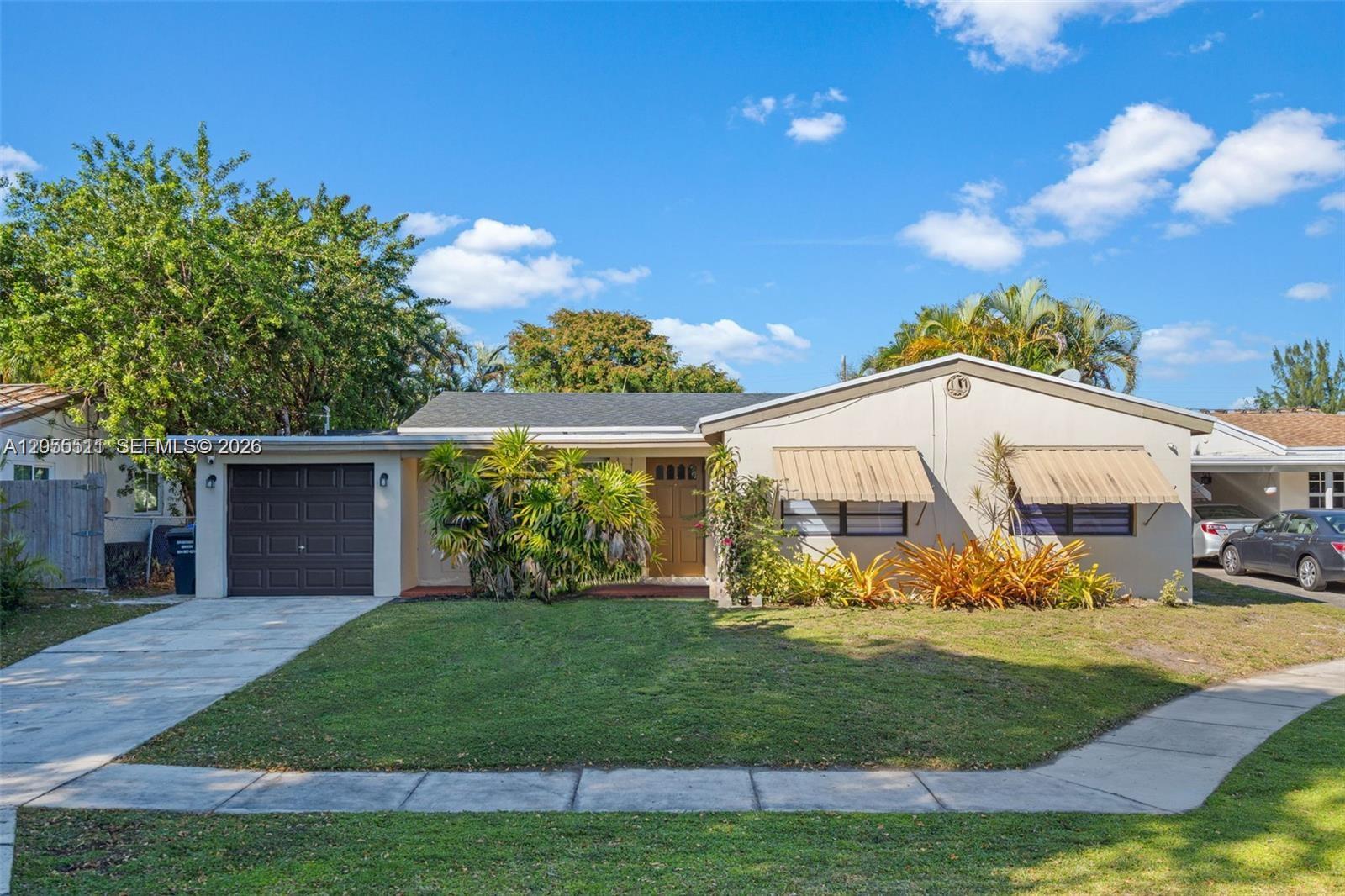 3035 Hayes Street Property Photo 1