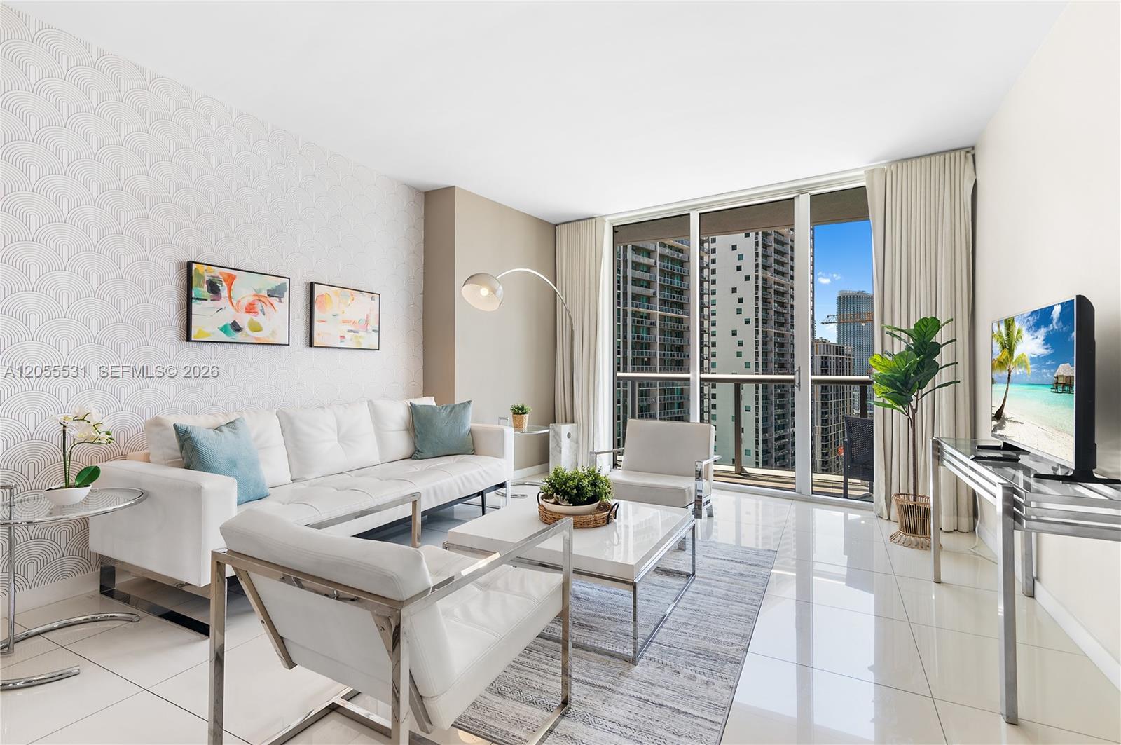 485 Brickell Avenue 2306 Property Photo 6