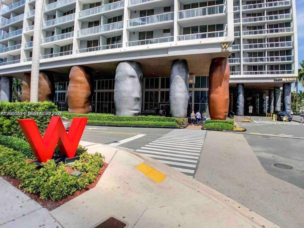 485 Brickell Avenue 2306 Property Photo 17