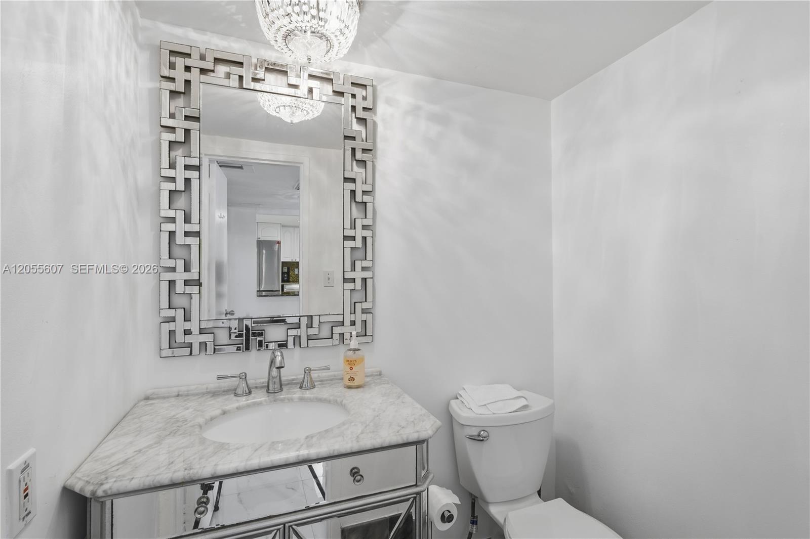 5151 Collins Avenue 1027 Property Photo 12