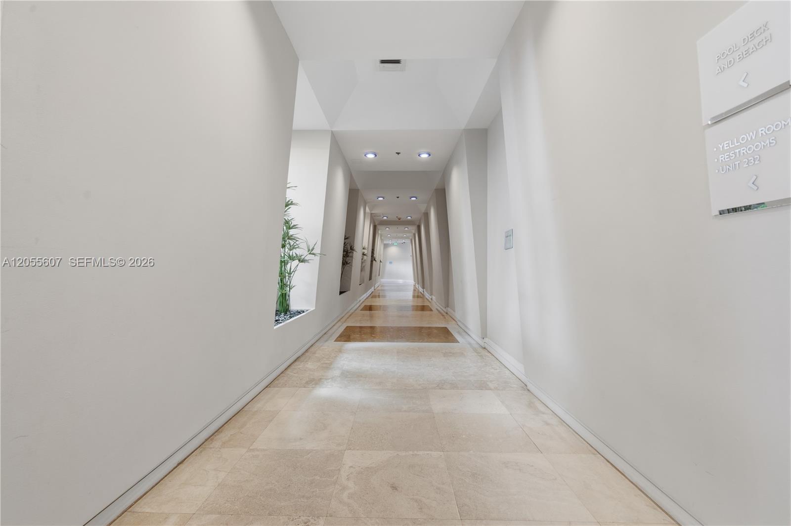 5151 Collins Avenue 1027 Property Photo 28