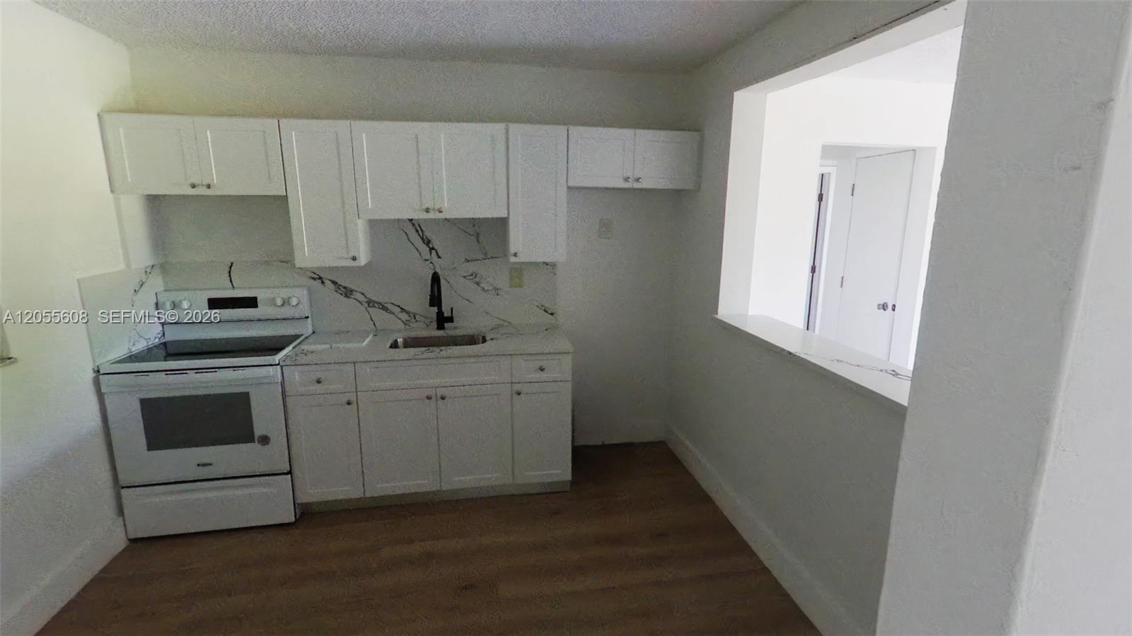 2660 Palm Avenue 1 Property Photo 1