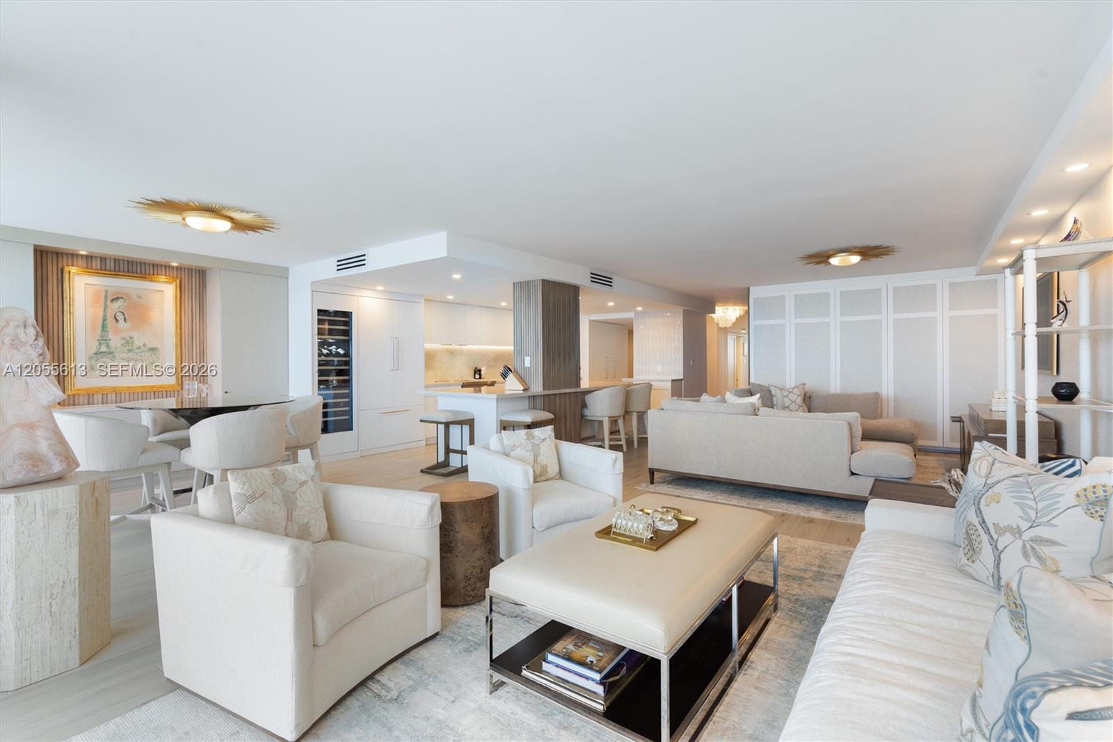 2200 S Ocean Lane 2205 Property Photo 21