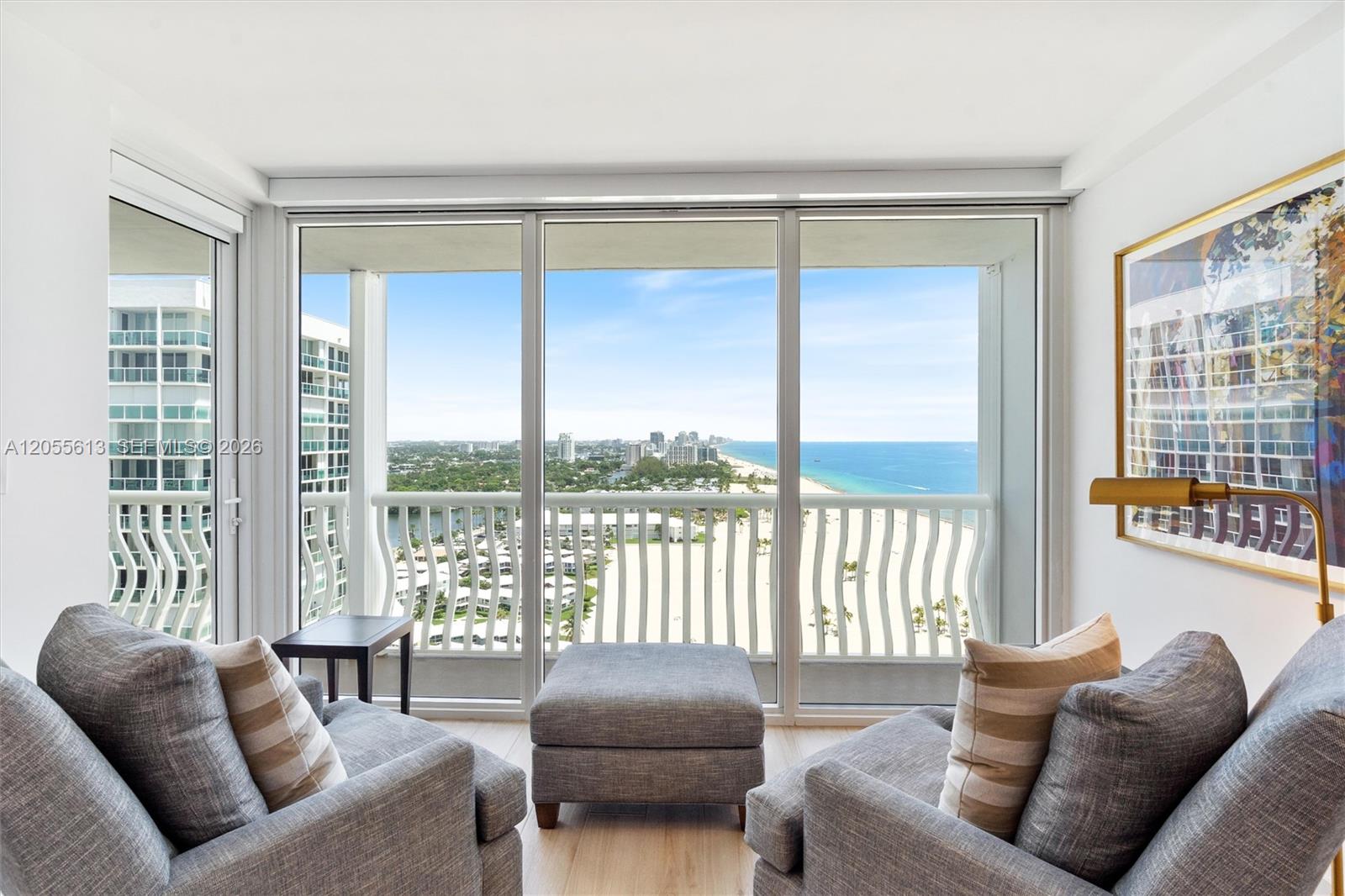 2200 S Ocean Lane 2205 Property Photo 28