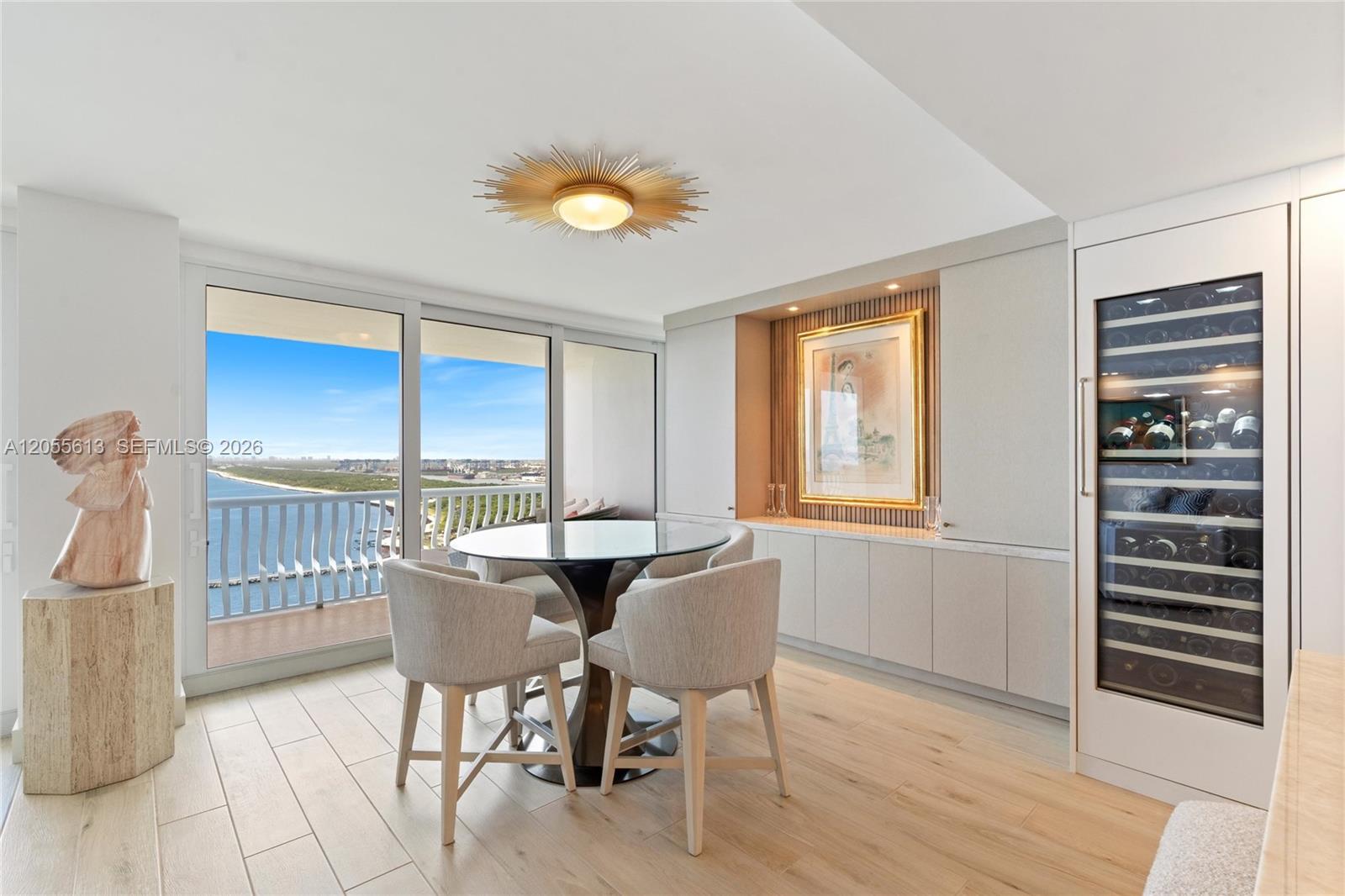 2200 S Ocean Lane 2205 Property Photo 33