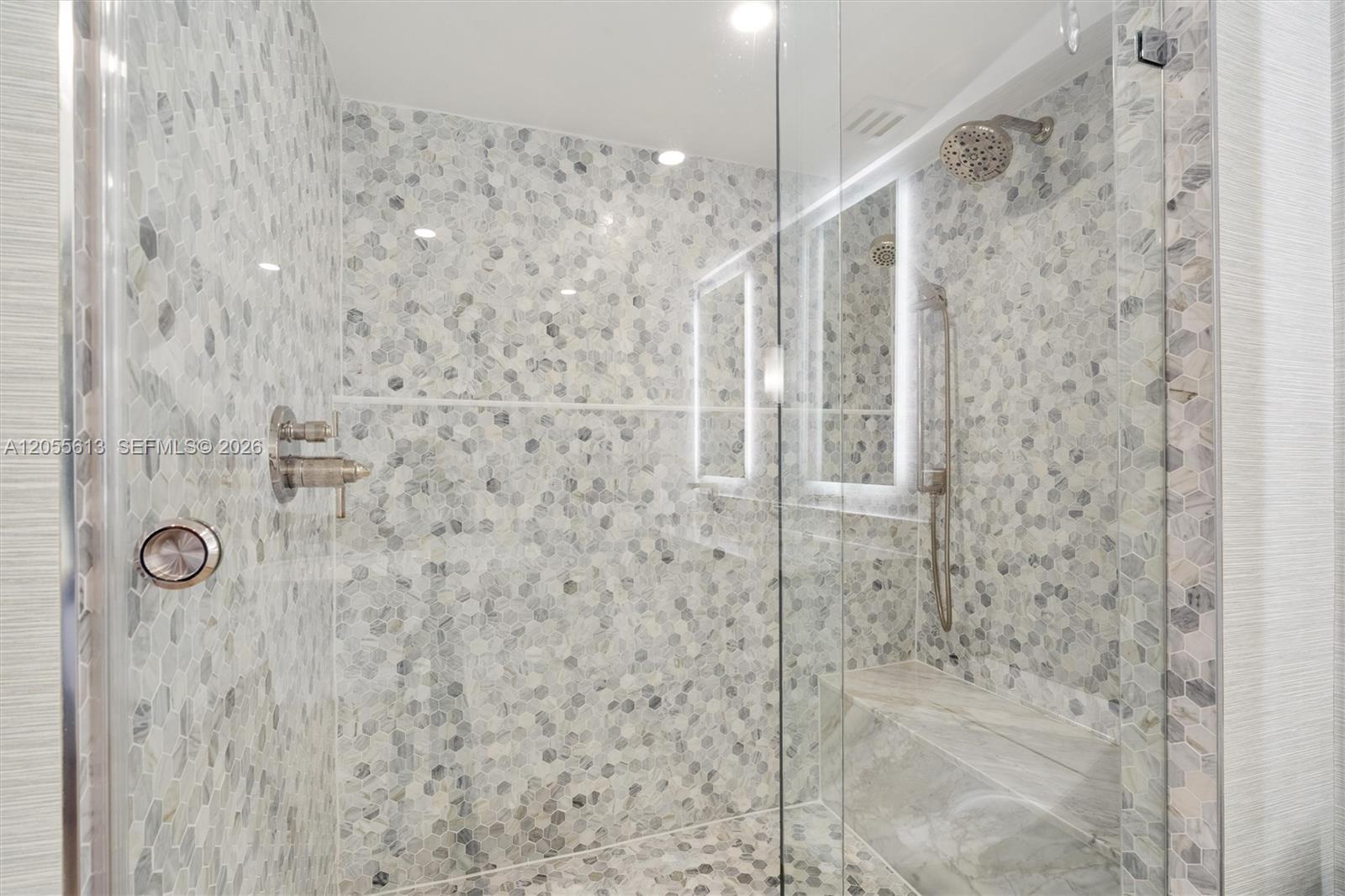 2200 S Ocean Lane 2205 Property Photo 66