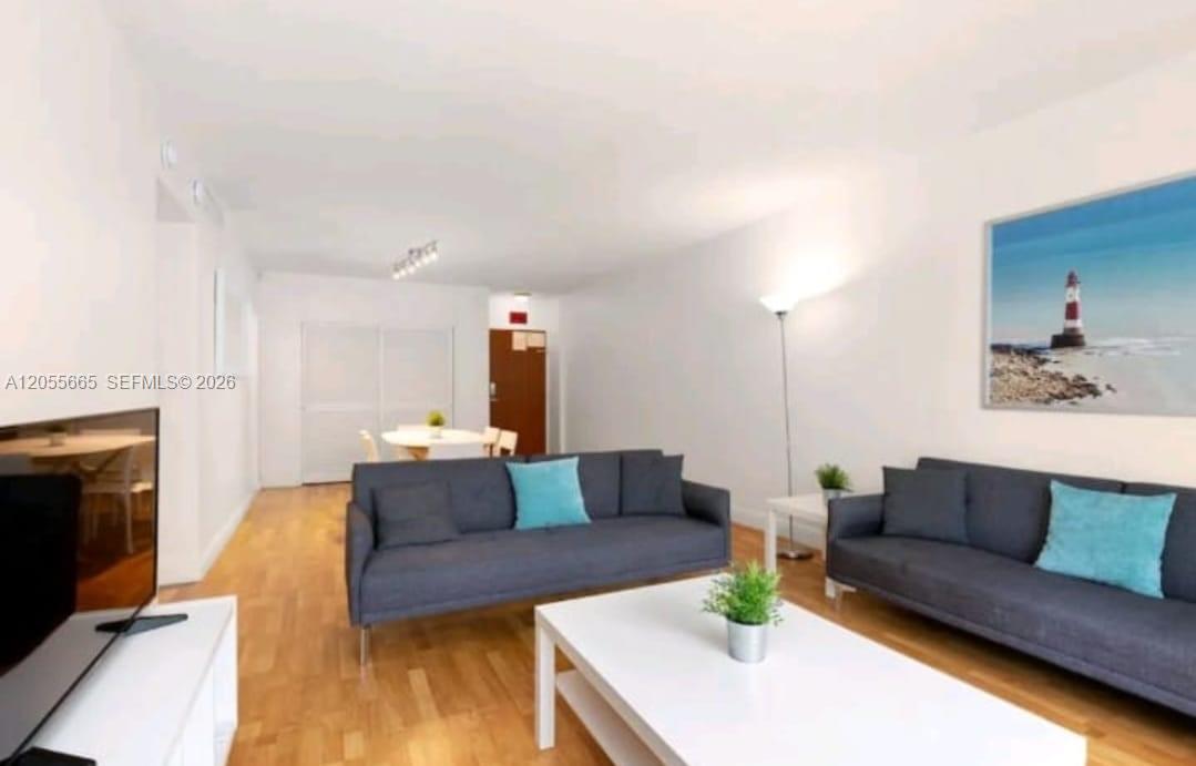 3901 S Ocean Drive 2z Property Photo 5