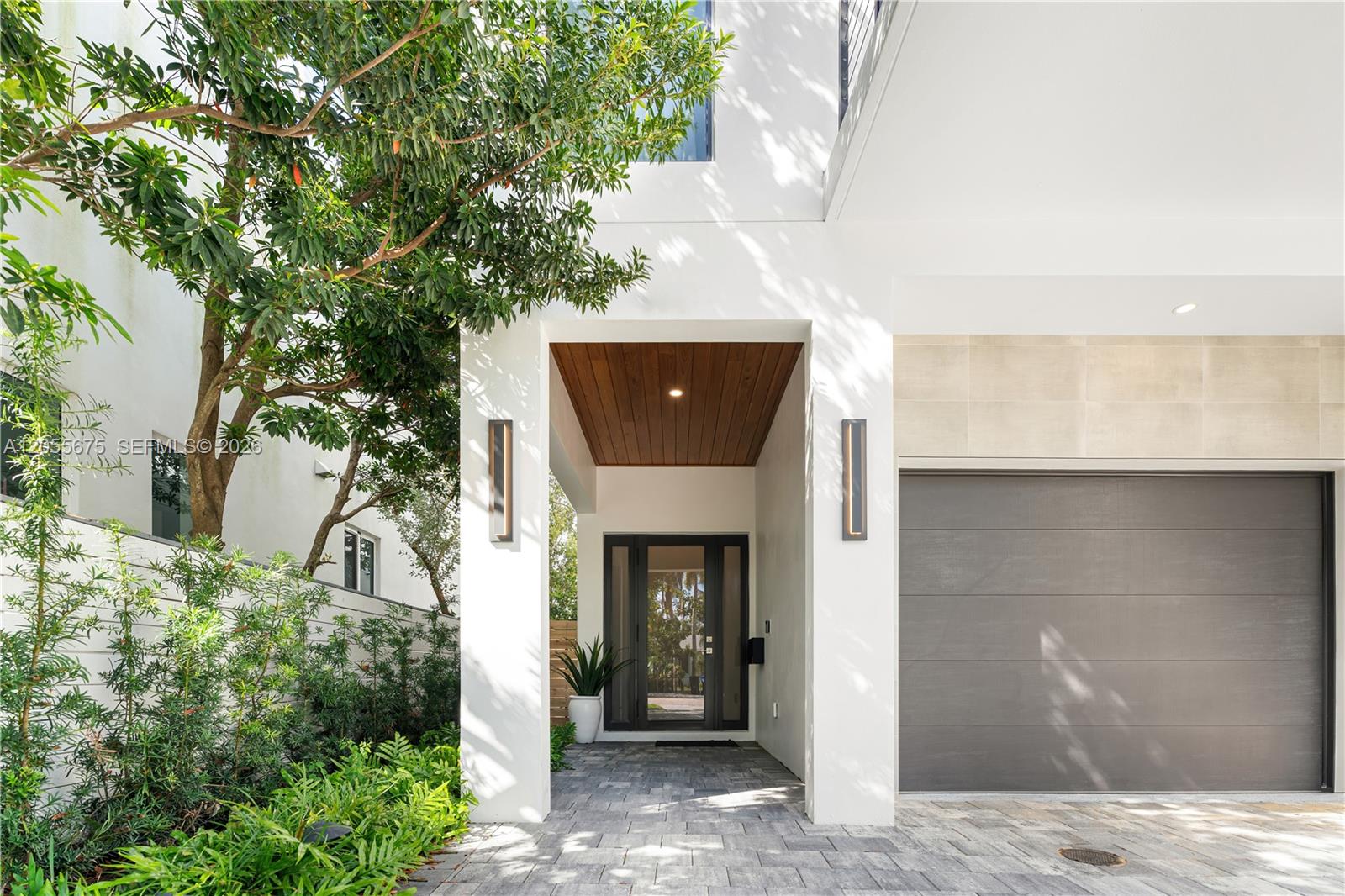 A12055675 Property Photo 7