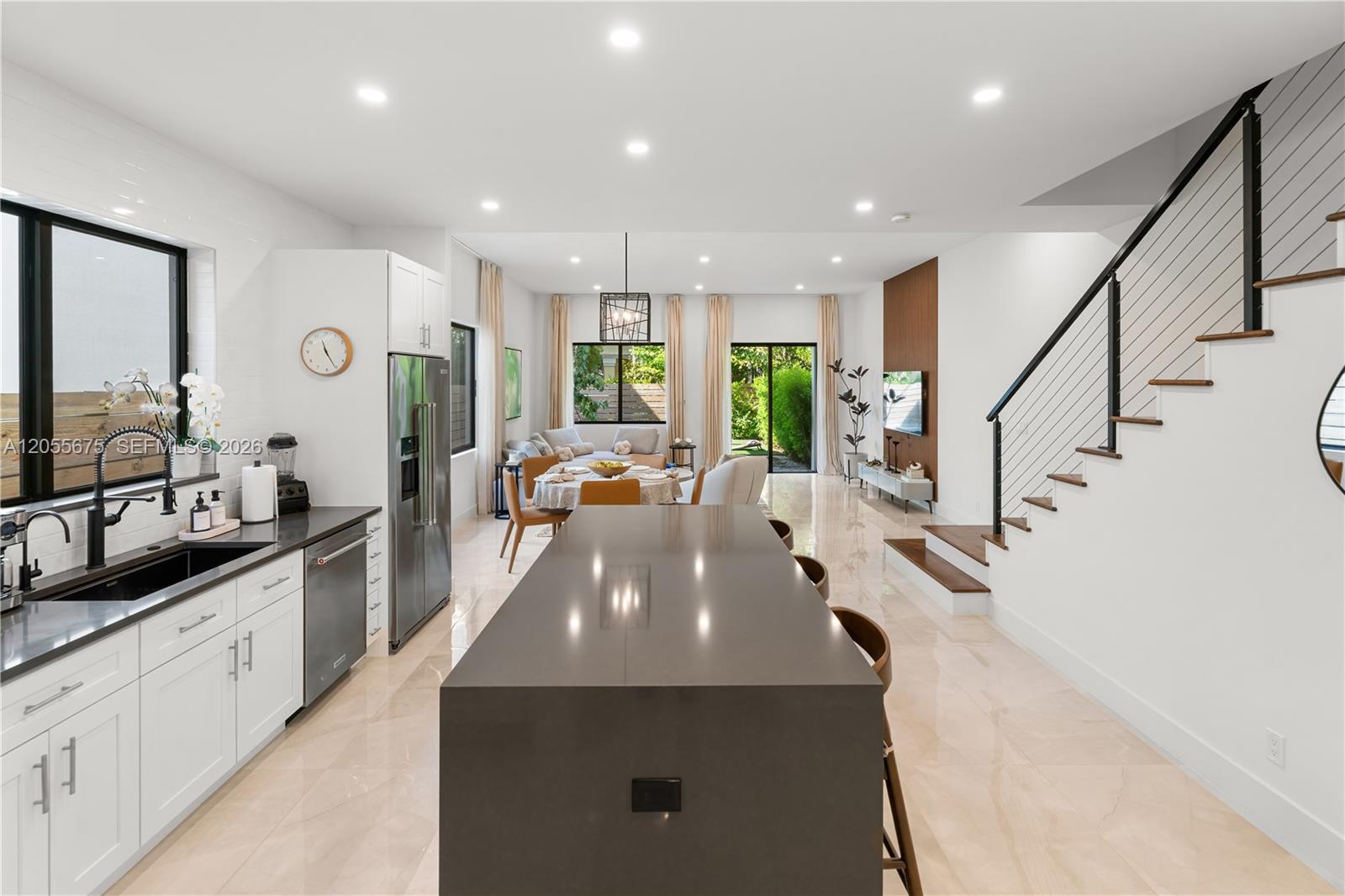 A12055675 Property Photo 14