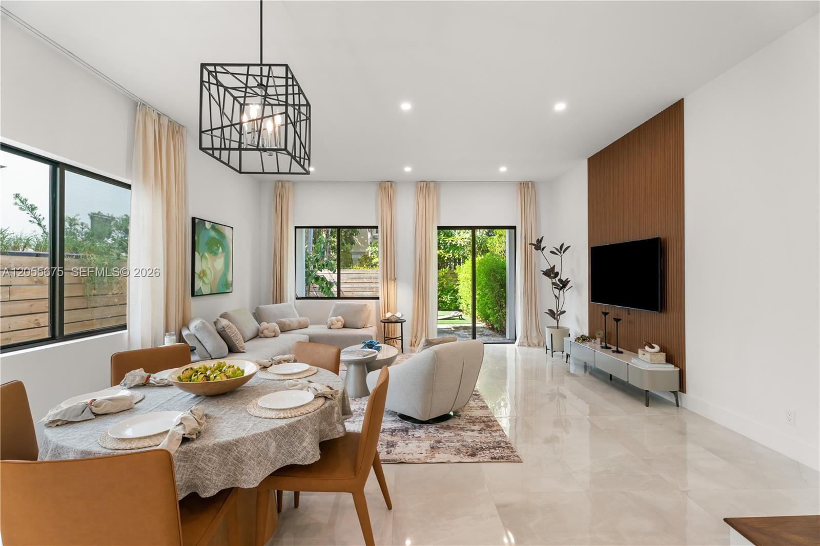 A12055675 Property Photo 19