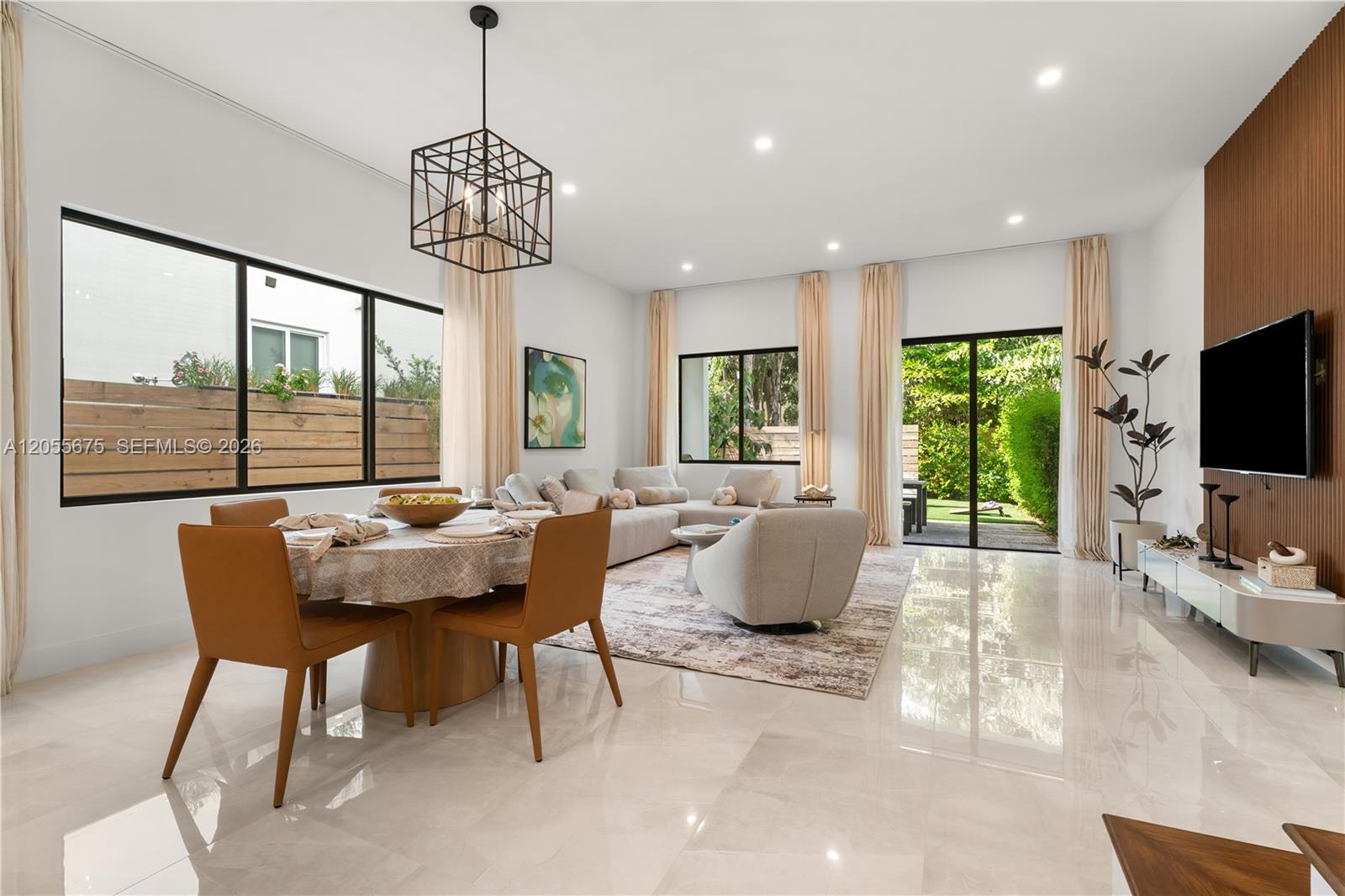 A12055675 Property Photo 22